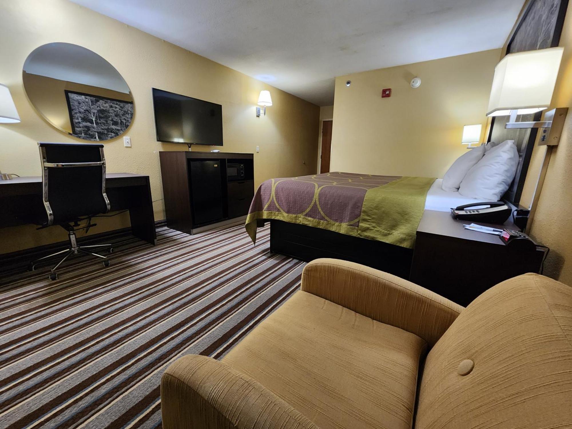 Hotel Super 8 By Wyndham Pine Bluff Exterior foto