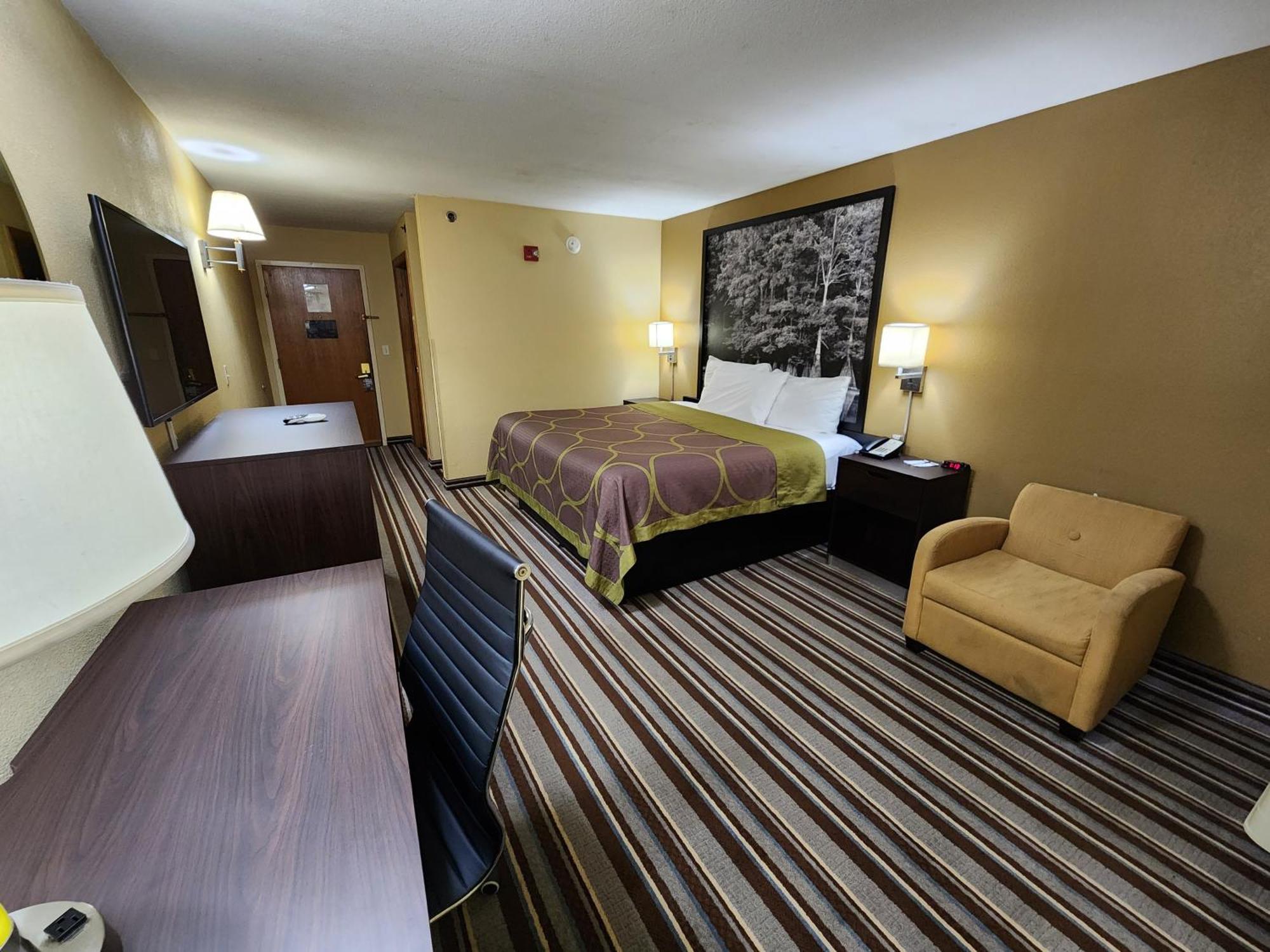 Hotel Super 8 By Wyndham Pine Bluff Exterior foto